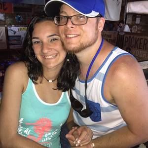 Meet your Posher, Felicia